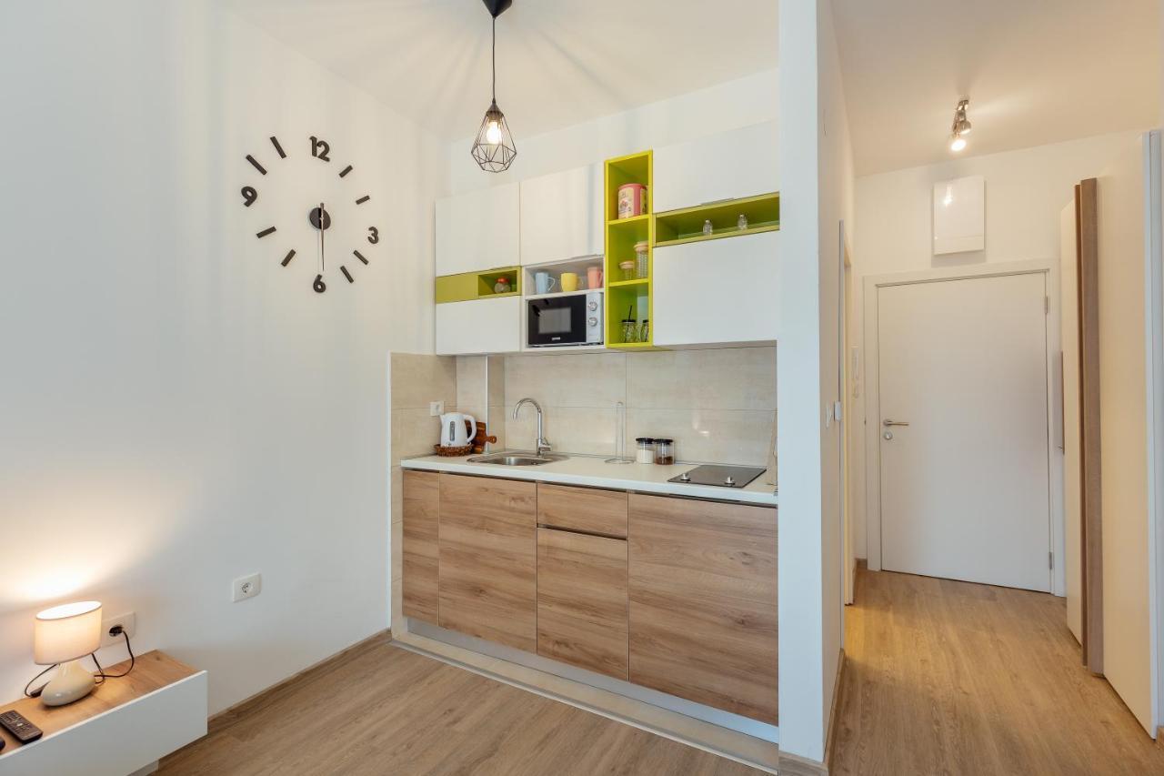 Green Valley Apartments Χέρτσεγκ Νόβι Εξωτερικό φωτογραφία