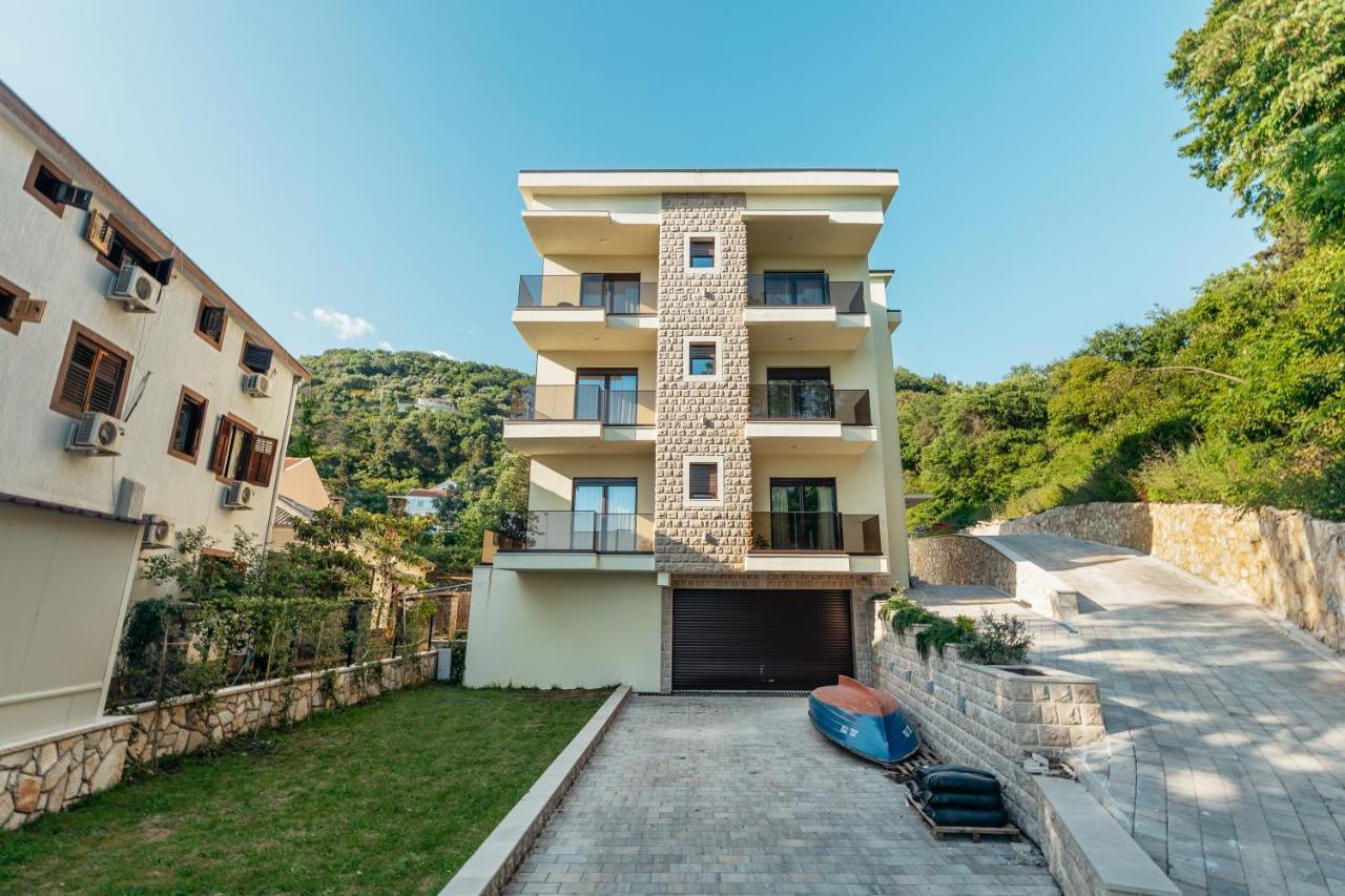 Green Valley Apartments Χέρτσεγκ Νόβι Εξωτερικό φωτογραφία